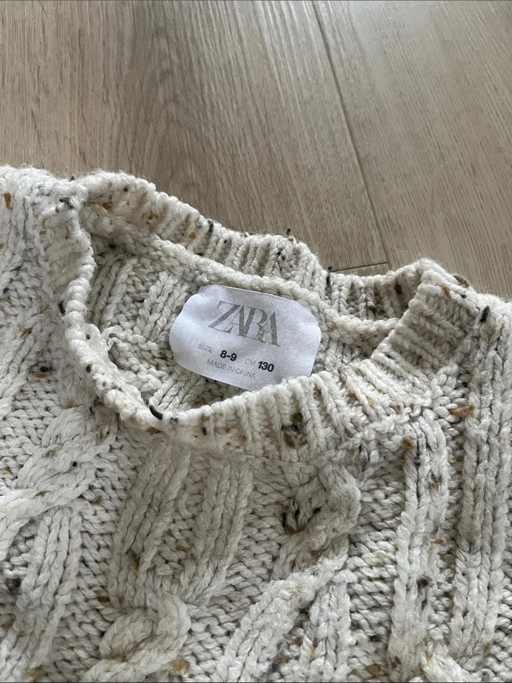 Zara Cream Speckled Cropped Cable Knit Sweater